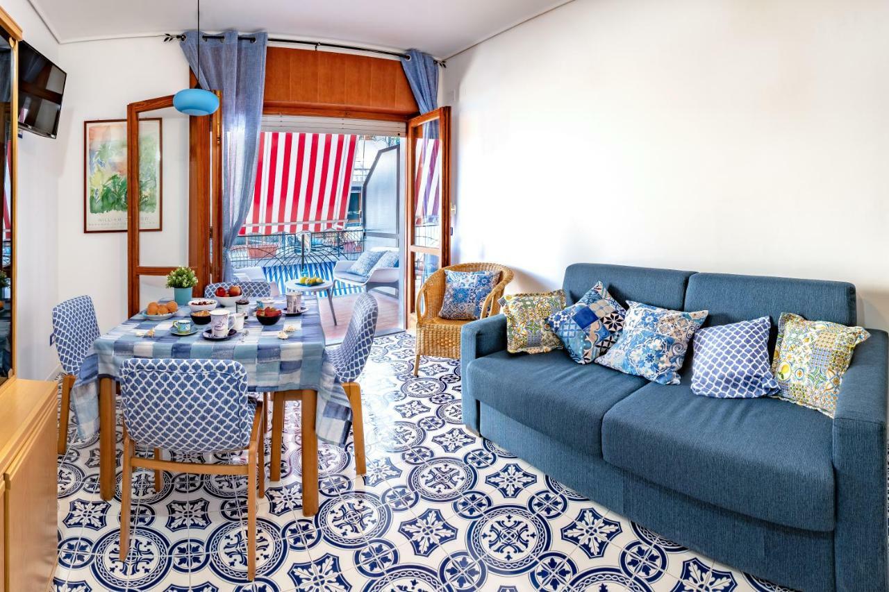 Apartamento La Casetta Linda - New 2 Bedroom In With Seaview Terrace Península Sorrentina
